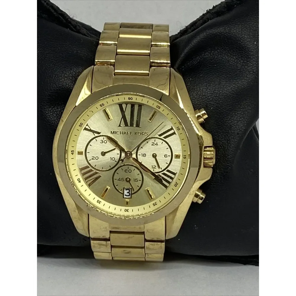 Michael Kors MK5605 Women's Stainless Steel Analog Dial Quartz Wrist Watch XX922